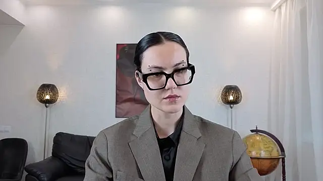 Marie Fitch online show from May 2026 02:07:02 AM