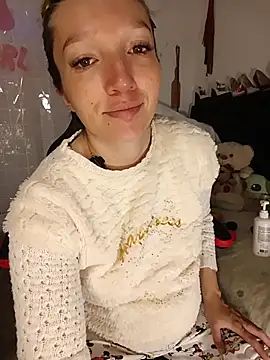 Lucy colee online show from April 2026 03:28:02 PM