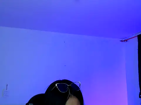 sofia  666 online show from November 2025 07:38:01 PM