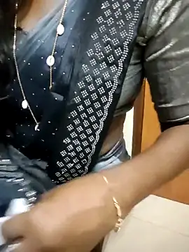 Tamilmallu-duskygirl03 online show from December 2025 07:19:02 PM