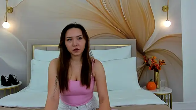 AnnaJonson online show from November 2025 03:01:01 AM