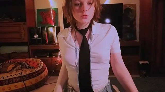 liquid0fluid0 online show from February 2026 05:35:01 PM