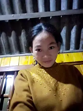 gio-thu online show from November 2025 12:39:02 PM