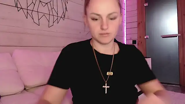 CandyBunie online show from January 2026 03:34:01 AM