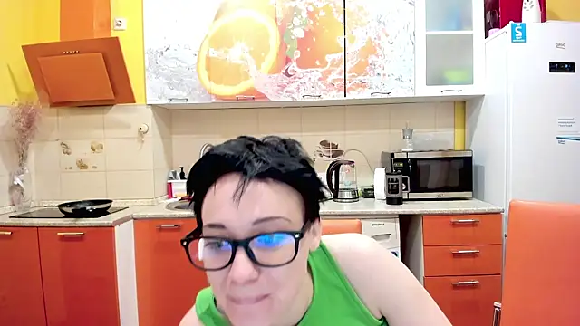 Victoria Panther online show from December 2025 02:06:02 AM