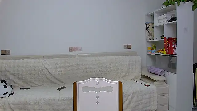 KK-cuteboy online show from February 2026 11:47:02 AM