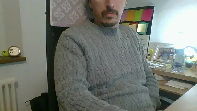 Kawayleo online show from November 2025 11:37:01 PM