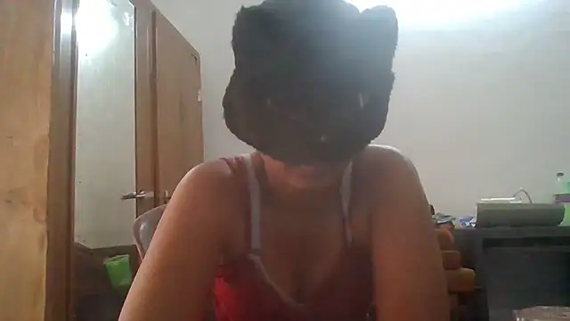 Nora-2003 online show from March 2026 05:11:01 AM