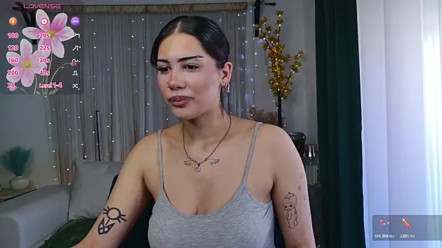 LoraShines online show from March 2026 12:19:02 PM