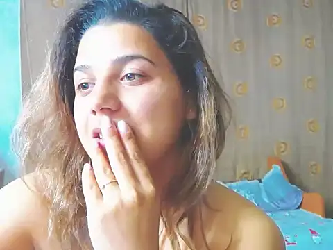 MadisonCharm online show from April 2026 08:21:01 PM