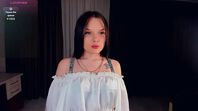 RonnieSchmertz online show from April 2026 06:44:02 PM