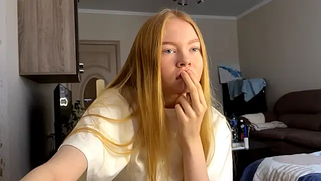 RaguelNicksons online show from October 2025 09:17:04 AM