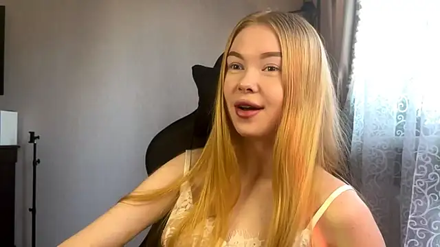 RaguelNicksons online show from November 2025 05:24:01 AM