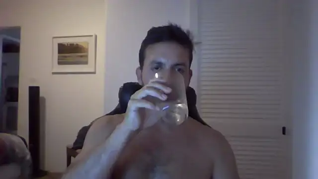 Snapshot of DrDreAu chatting on November 2025 04:47:02 AM DrDreAu online show from November 2025 04:47:02 AM