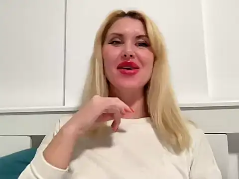 Ilymaris online show from February 2026 05:34:01 PM