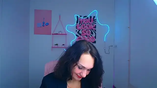 Rosie Rosee online show from February 2026 02:00:02 PM