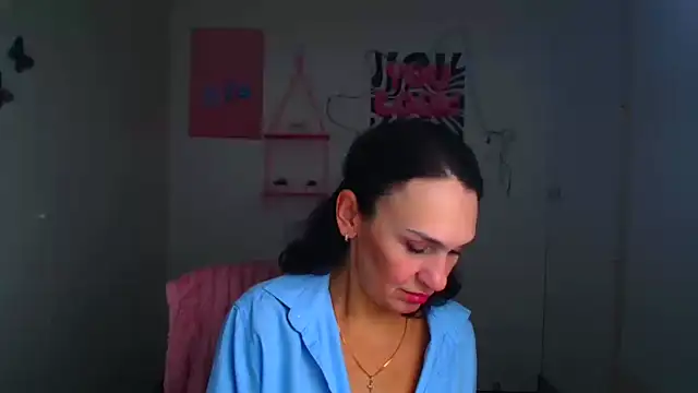 Rosie Rosee online show from March 2026 11:33:02 AM