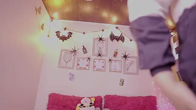 Cielo Andrade online show from October 2025 12:28:02 PM