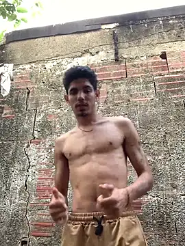 Snapshot of fabrizzio_Monti chatting on December 2025 08:59:01 PM fabrizzio Monti online show from December 2025 08:59:01 PM