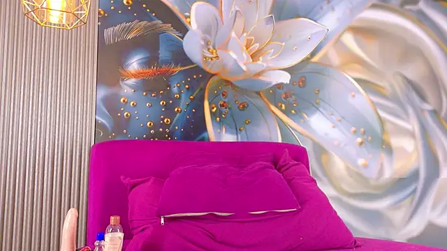 ChannelCroix online show from November 2025 07:45:02 PM