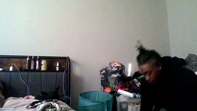 dezzidavill online show from February 2026 12:17:02 PM