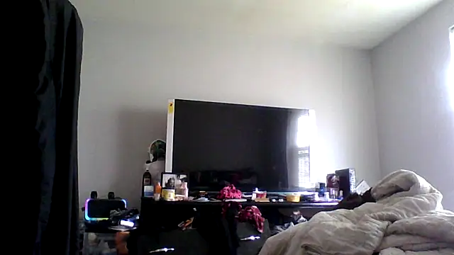 dezzidavill online show from May 2026 01:49:01 PM