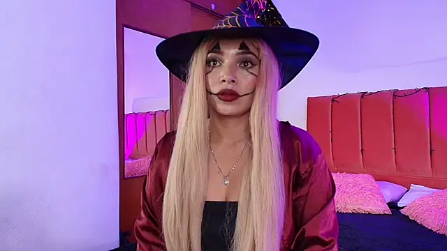 Kiaraa88 online show from October 2025 07:18:01 PM