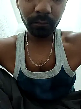 ShowedWringer online show from October 2025 02:03:02 AM