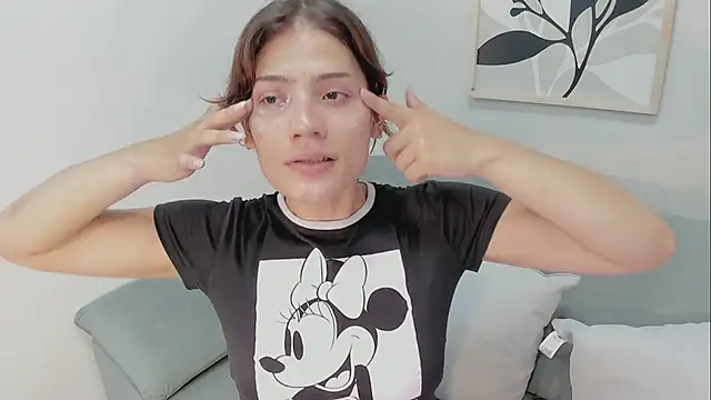 KassMonroe online show from July 2026 08:33:01 PM