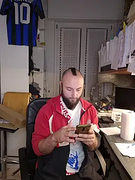 Snapshot of BeppeRagnar chatting on March 2026 06:13:01 AM BeppeRagnar online show from March 2026 06:13:01 AM