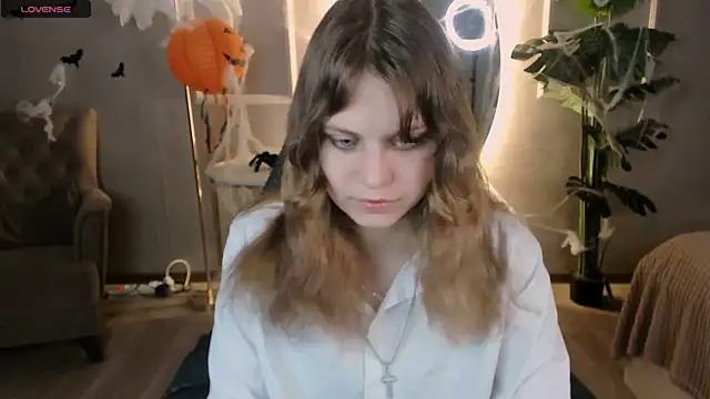 Ame Chan online show from October 2025 02:10:01 PM