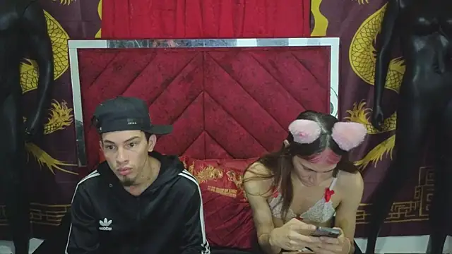 Pride couple online show from November 2025 11:17:01 PM