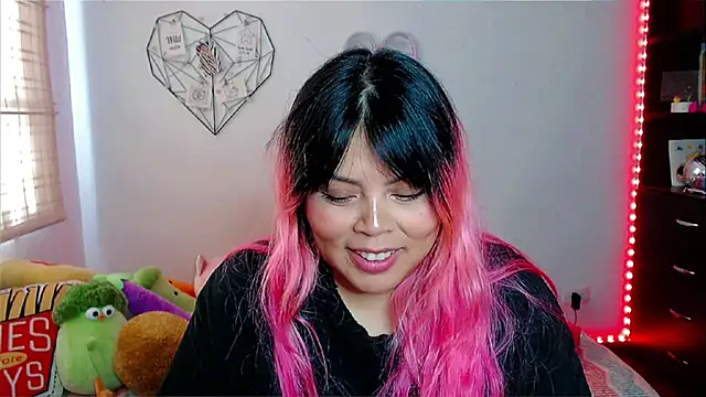 EllieMoonX online show from January 2026 08:58:01 PM