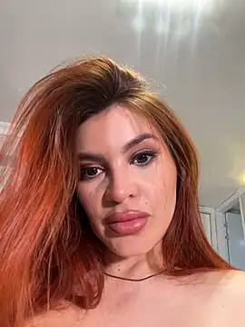 AbrilColls  online show from June 2026 12:05:02 AM