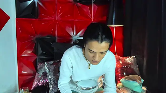 ZAMMIRA online show from February 2026 06:21:02 AM