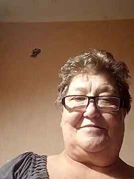 Katherine735 online show from November 2025 03:38:02 PM