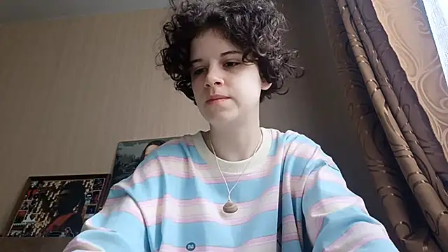 JesseniaHanney online show from October 2025 08:06:01 AM