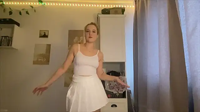 PettyKyper online show from October 2025 01:46:02 PM
