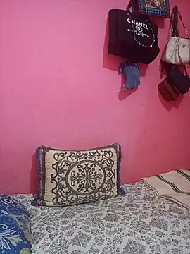 Snapshot of sondimila chatting on April 2026 03:21:01 PM sondimila online show from April 2026 03:21:01 PM