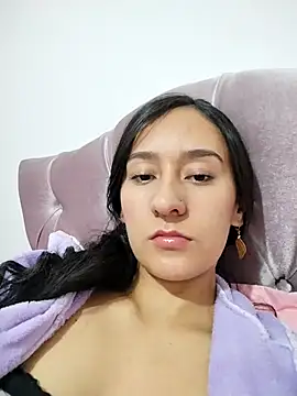 Candyblazz online show from October 2025 03:42:01 AM