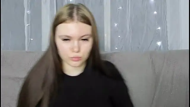 Musegirl online show from December 2025 02:06:02 AM