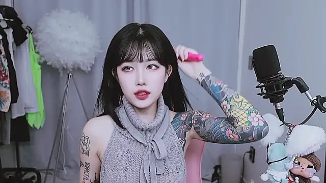 MISA 02 online show from April 2026 10:58:02 AM