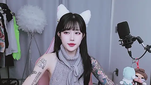 MISA 02 online show from April 2026 12:29:02 PM