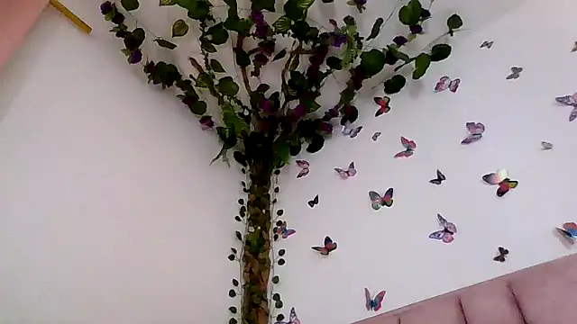 Snapshot of abby_moss_2 chatting on July 2026 09:17:01 PM abby moss 2 online show from July 2026 09:17:01 PM