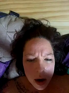 Snapshot of EdNEmSexyBlend chatting on October 2025 05:13:02 PM EdNEmSexyBlend online show from October 2025 05:13:02 PM