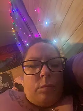 Snapshot of EdNEmSexyBlend chatting on October 2025 05:30:01 AM EdNEmSexyBlend online show from October 2025 05:30:01 AM