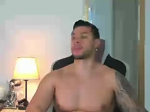 Snapshot of Ken_mailik1 chatting on October 2025 10:32:02 AM Ken mailik1 online show from October 2025 10:32:02 AM