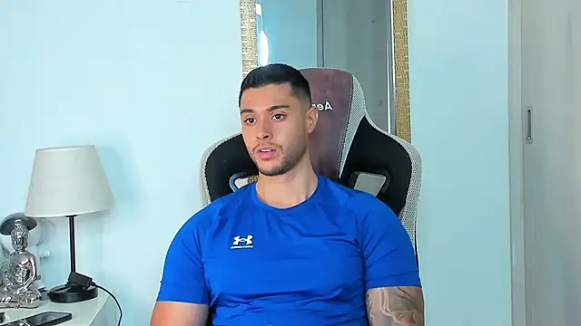 Snapshot of Ken_mailik1 chatting on November 2025 08:11:02 PM Ken mailik1 online show from November 2025 08:11:02 PM