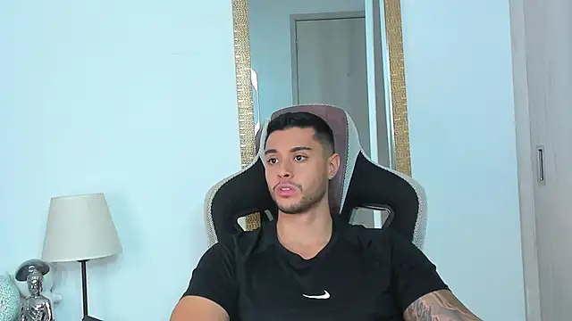 Snapshot of Ken_mailik1 chatting on November 2025 08:56:01 PM Ken mailik1 online show from November 2025 08:56:01 PM