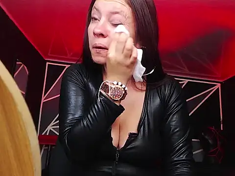 Liastark online show from October 2025 11:53:01 AM